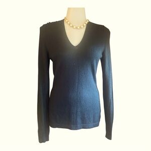 Banana Republic Black V-Neck Sweater Classic Cashmere Knit‎